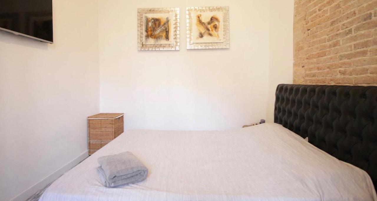 برشلونة Eixample Apartments - Pova المظهر الخارجي الصورة