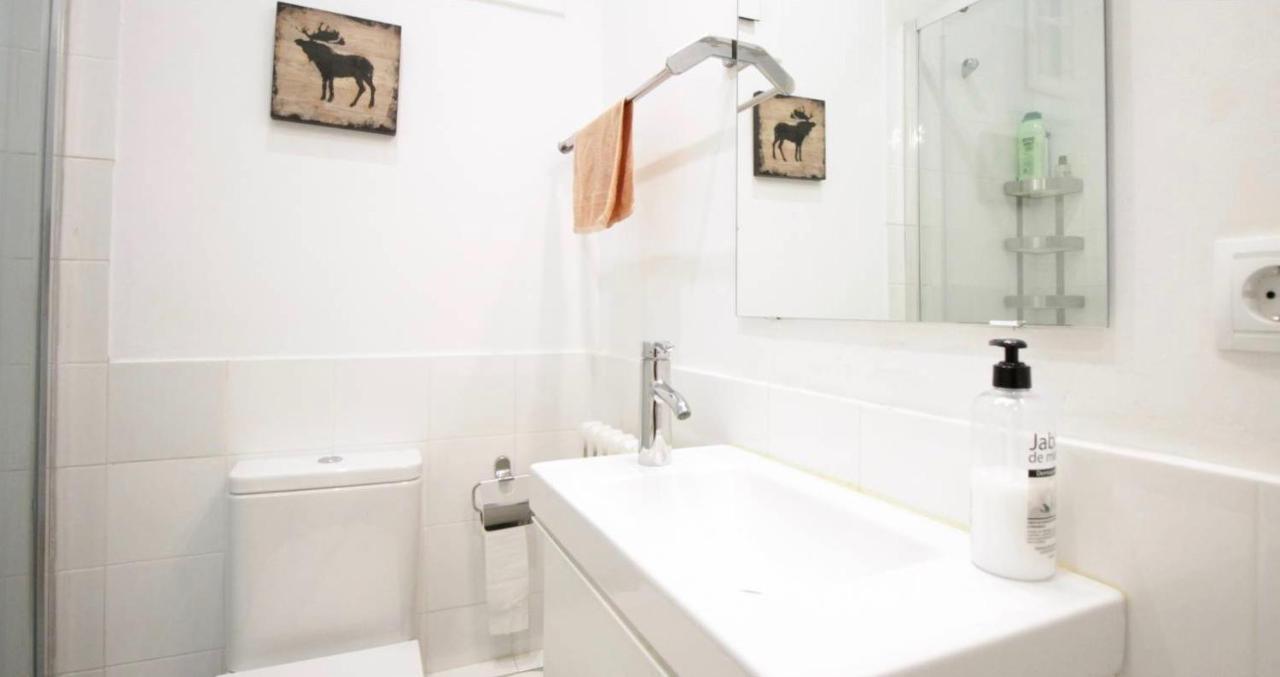 برشلونة Eixample Apartments - Pova المظهر الخارجي الصورة