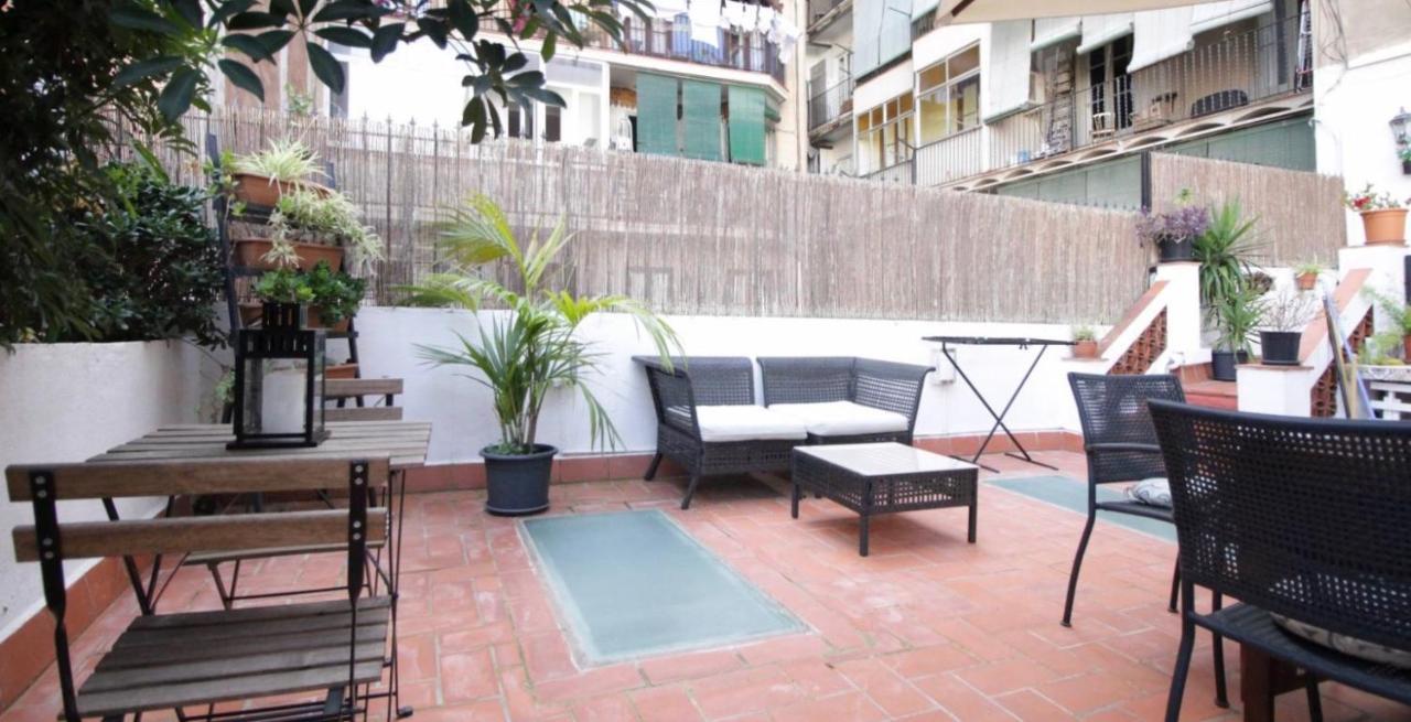 برشلونة Eixample Apartments - Pova المظهر الخارجي الصورة